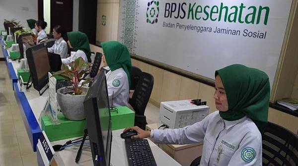 Ternyata Cara Turun Kelas BPJS Lewat HP Gampang dan Praktis Tanpa ke Kantor