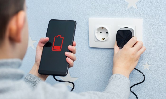 Cara Mengatasi Hp Tidak Bisa Dicas dalam Keadaan Mati